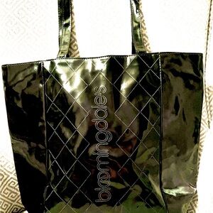 Vtg. NEW Bloomingdale's Shiny Black Quilted Tote.